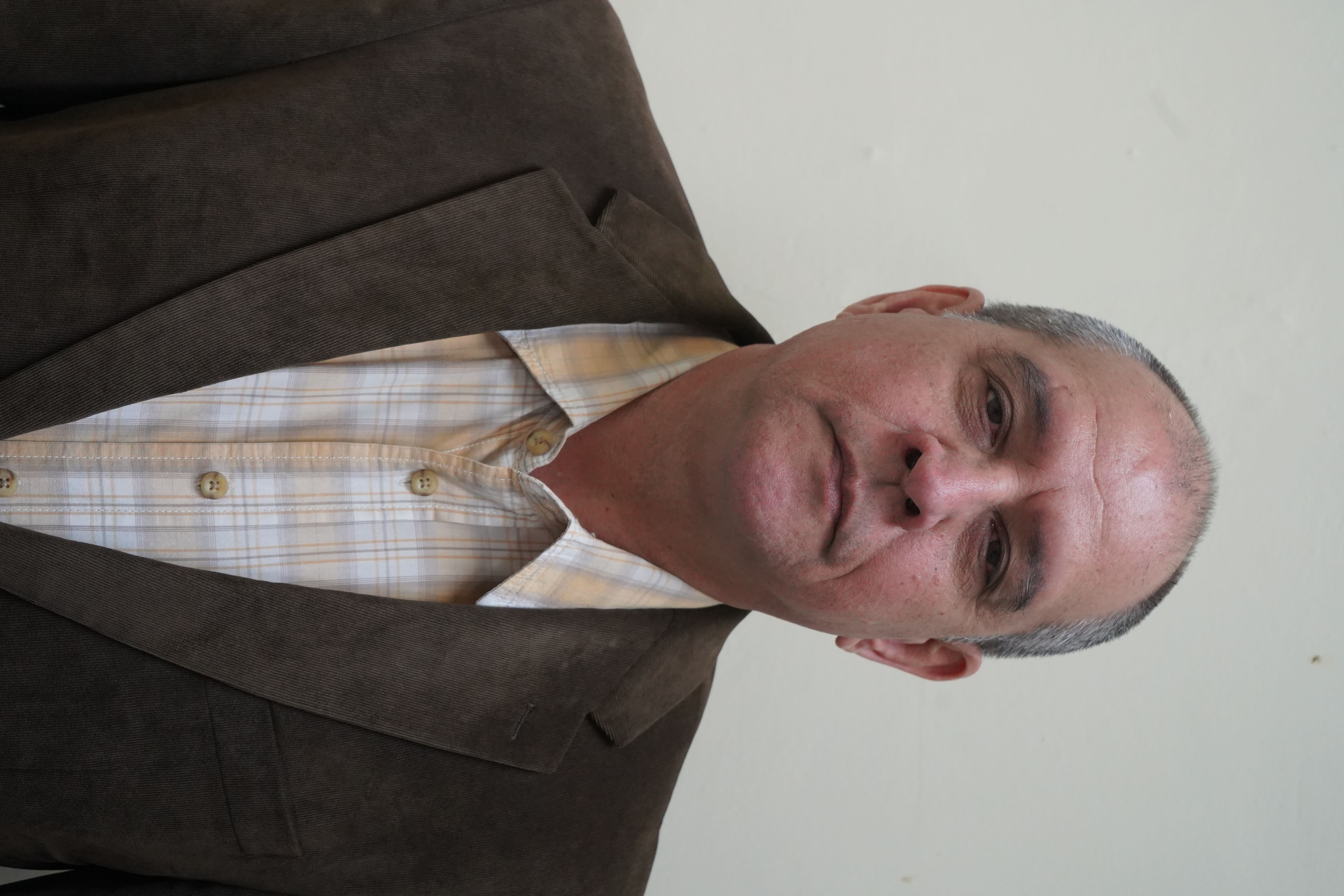 Lcdo. Armando Brinis